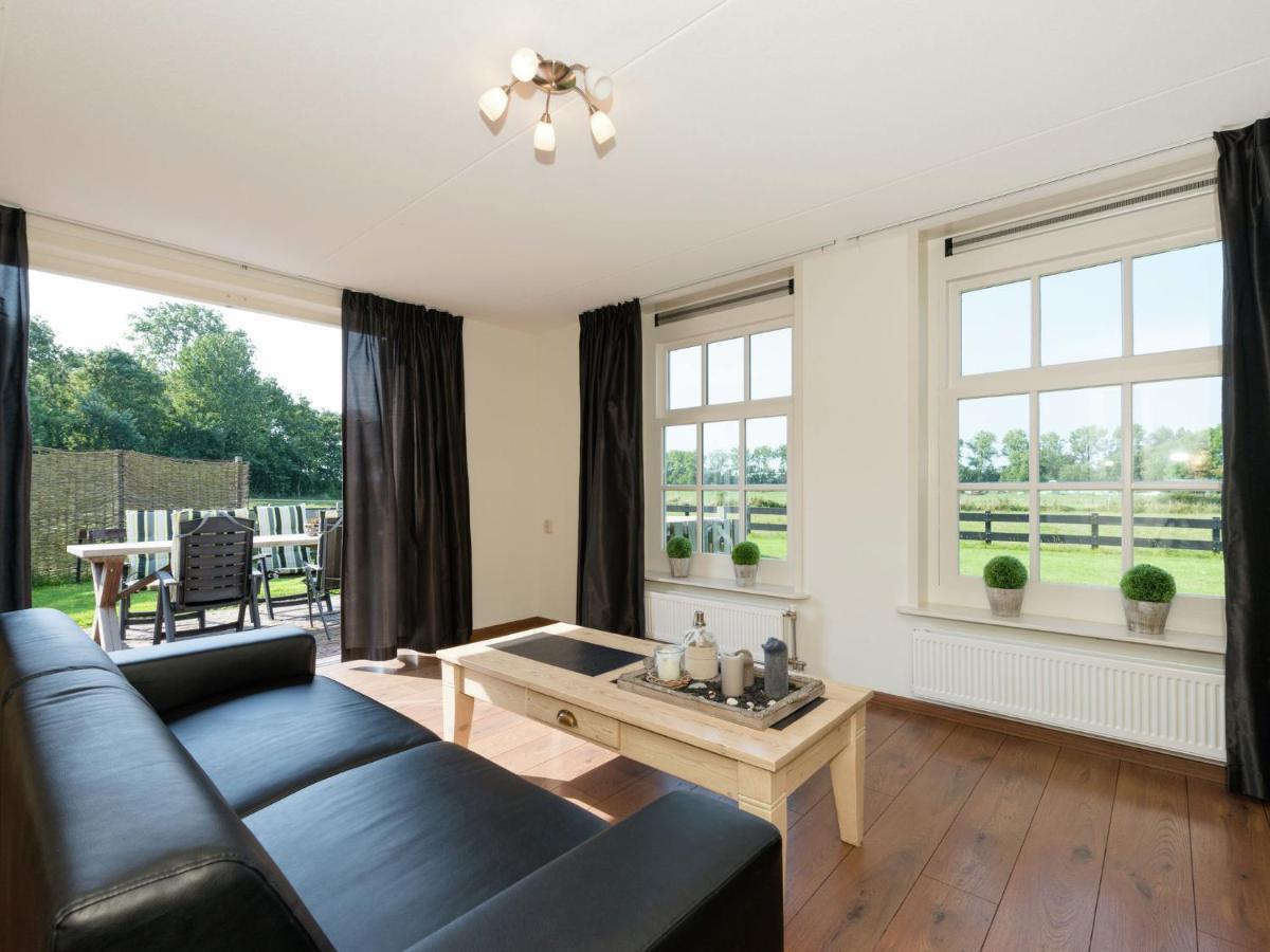 Holiday Home On Former Island Wieringen Oosterklief Bagian luar foto